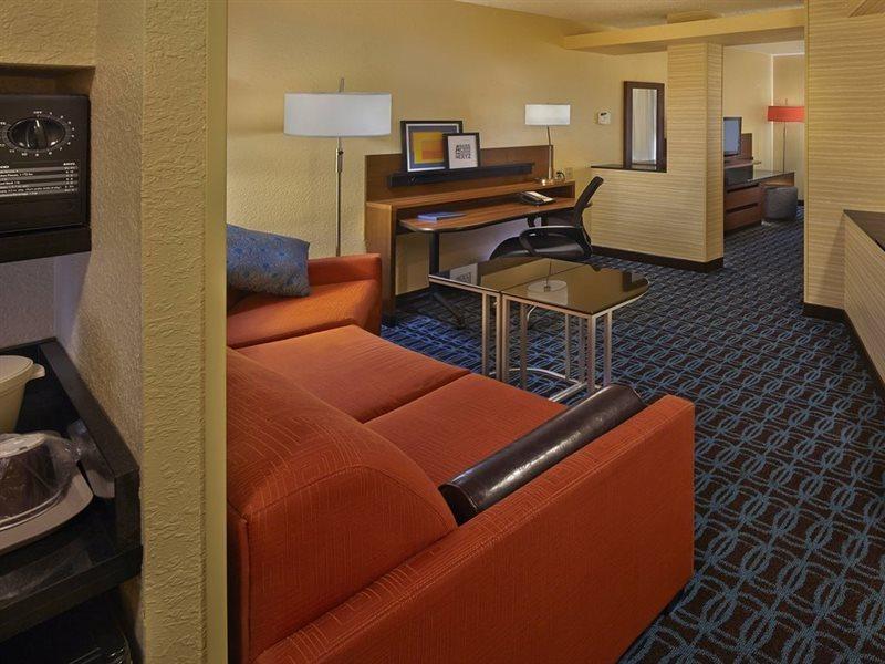 Fairfield Inn & Suites בוקה רטון מראה חיצוני תמונה