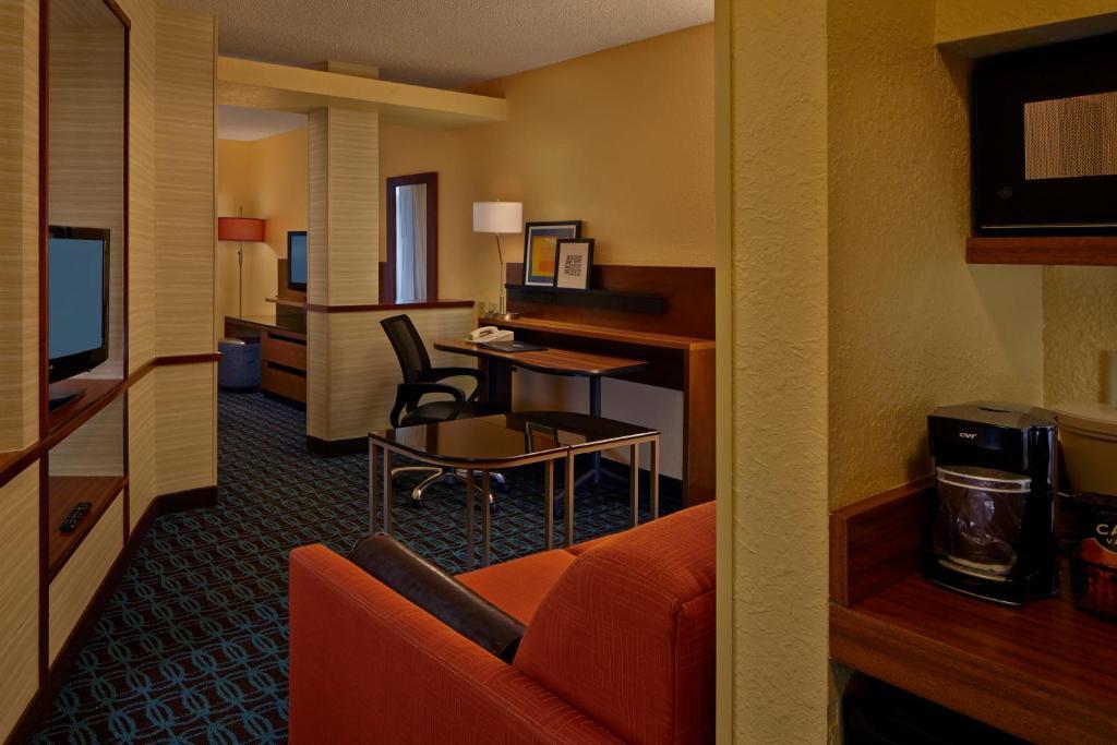 Fairfield Inn & Suites בוקה רטון מראה חיצוני תמונה