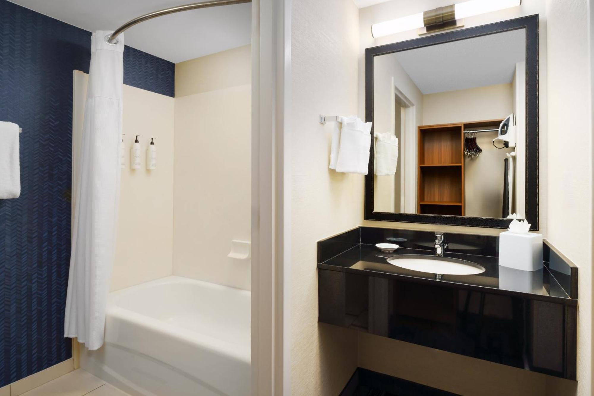 Fairfield Inn & Suites בוקה רטון מראה חיצוני תמונה