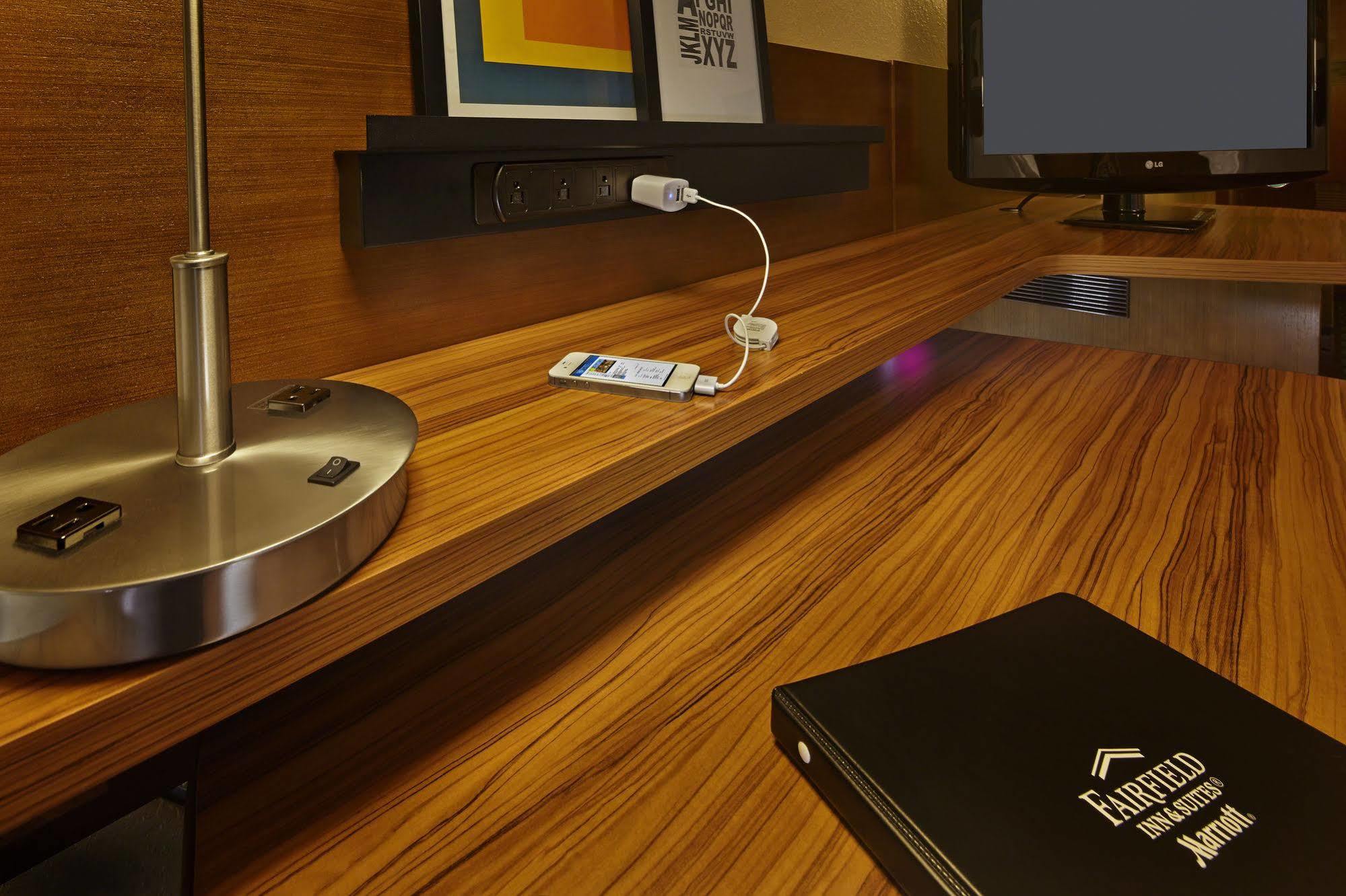 Fairfield Inn & Suites בוקה רטון מראה חיצוני תמונה