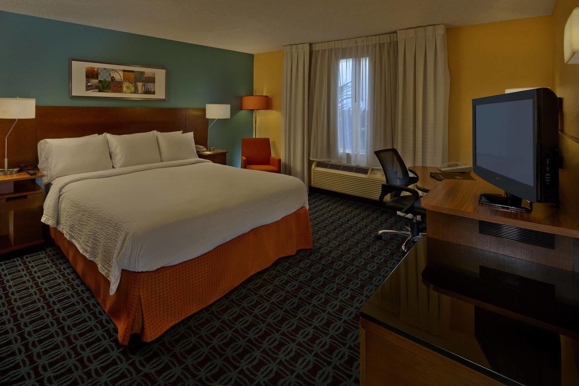 Fairfield Inn & Suites בוקה רטון מראה חיצוני תמונה